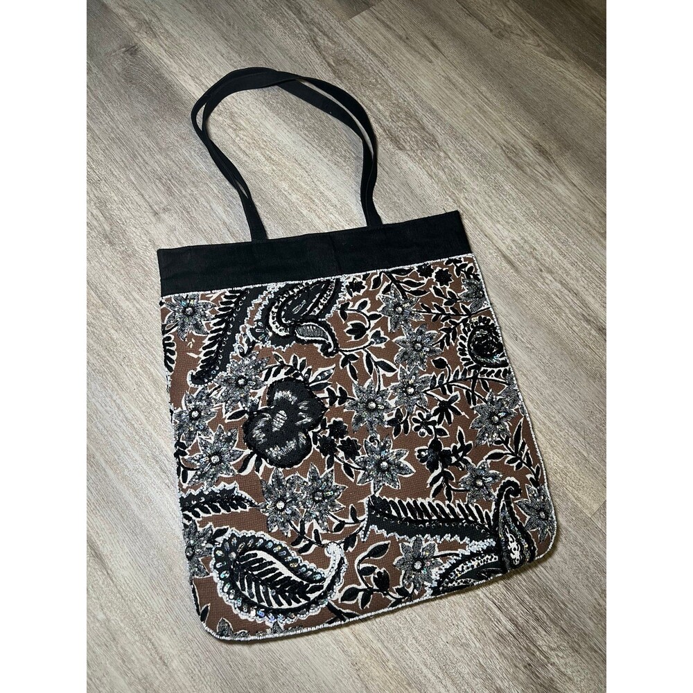 Beautiful‎ beaded and embroidered 13x14 bag
